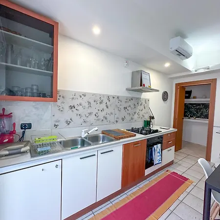 Ampio E Luminoso Galleria Apartment Arona