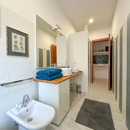 Ampio E Luminoso Galleria Apartment Arona