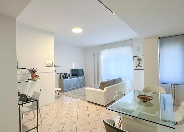 Apartamento Ampio E Luminoso Galleria